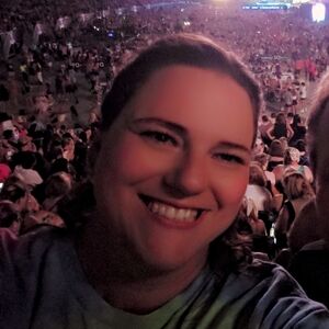 Meet your Posher, Melissa